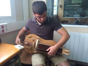 En Victor i la viola de roda