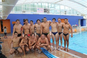 L'equip de waterpolo del CN Sitges (foto del facebook del waterpolo cn sitges)